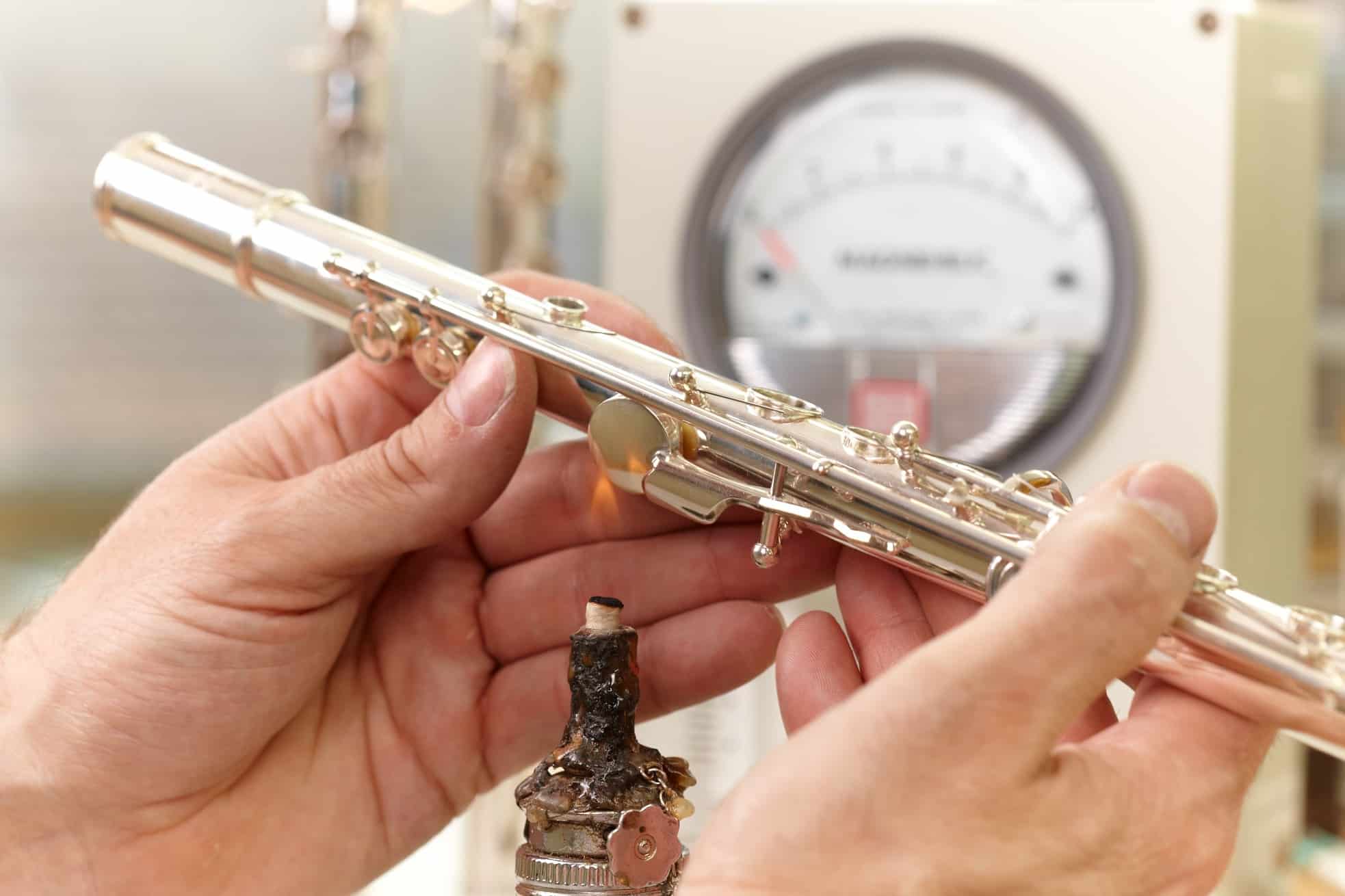 Wenn Ihr Instrument eine Nachregulierung, Reparatur oder Überholung braucht, befindet sich dieses bei uns in den besten Händen.